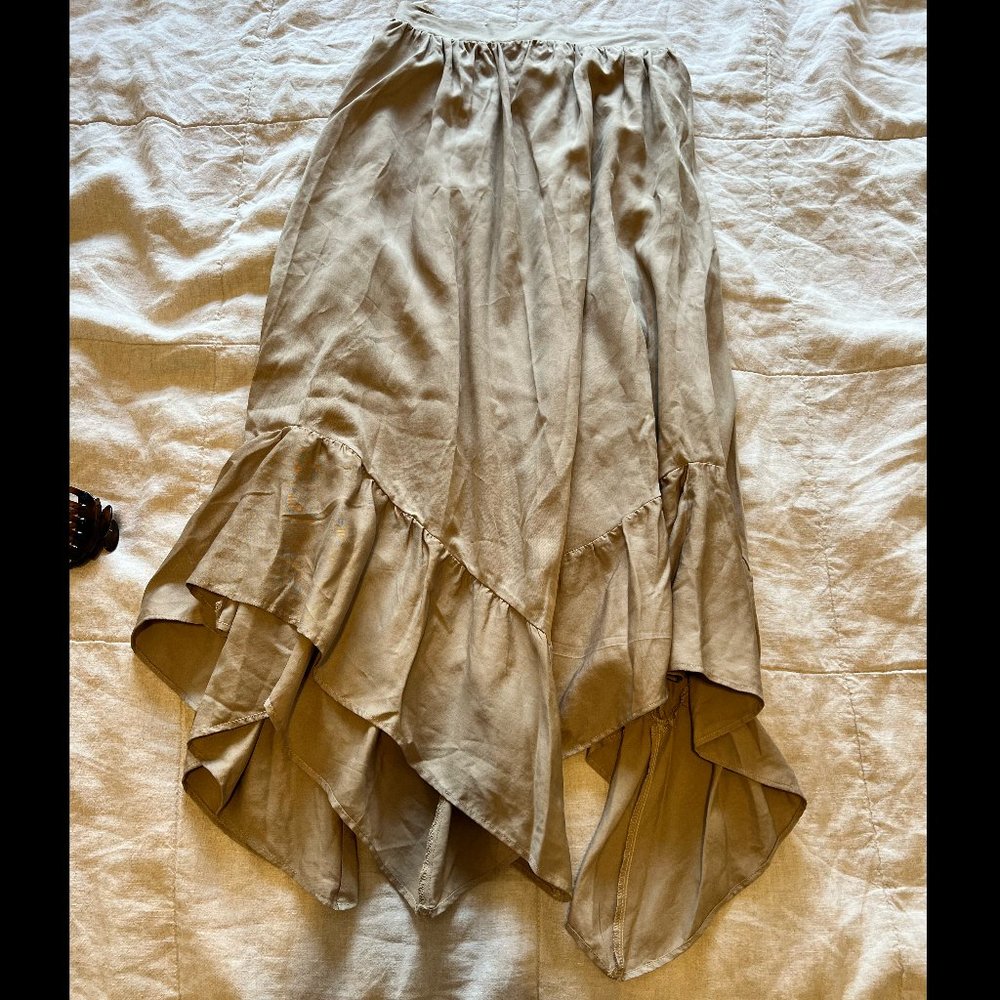 asymetric skirt